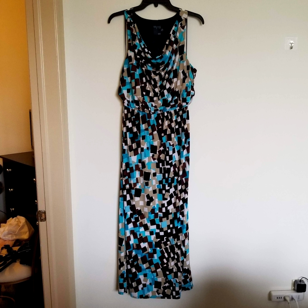 Gabby Skye Maxi Dress